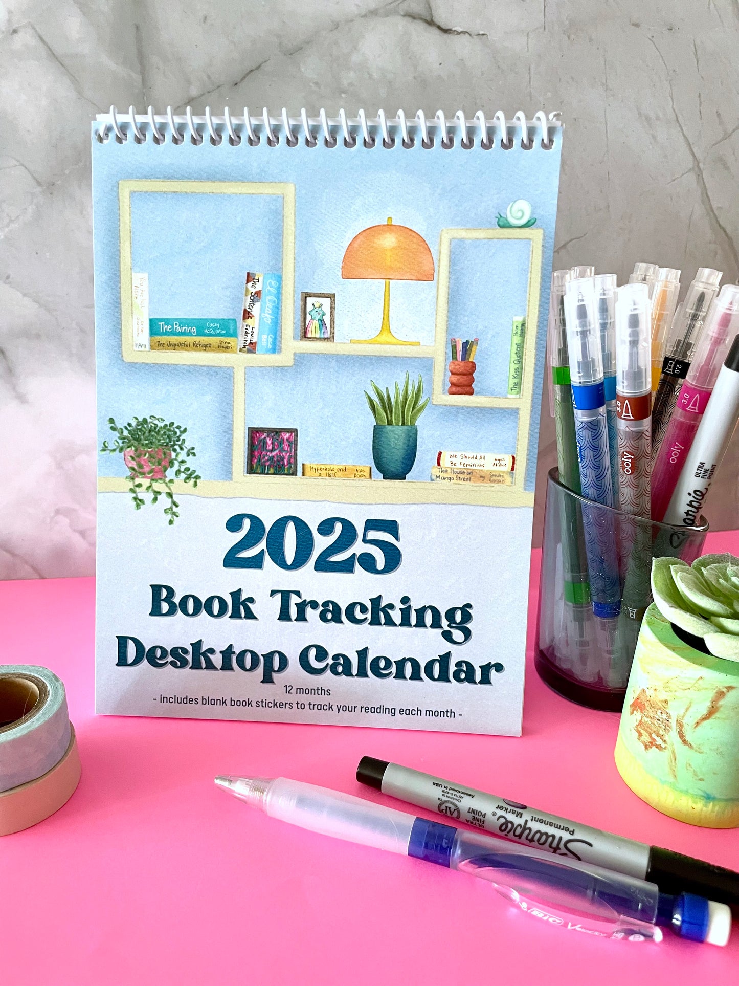 2025 Book Tracking Desktop Calendar